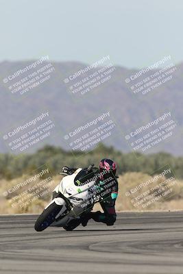 media/Nov-30-2025-TrackXperience (Sun) [[c0061d280f]]/3-Level 1/Session 3 (Turn 16)/